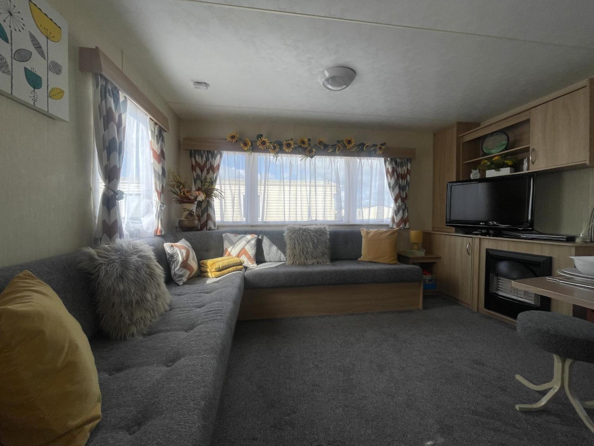 3 Bedroom Caravan, Edi Rita, Robin Hood, Pet Friendly Meliden ภายนอก รูปภาพ